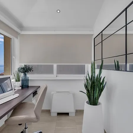 斯塔公寓 * 马卡尔斯卡